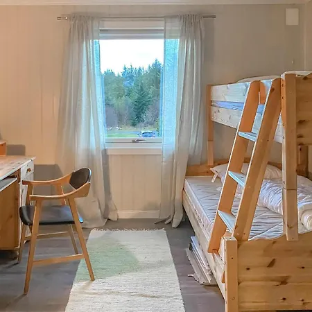 Casa vacanze Cozy In Haroy With House Sea View Steinshamn