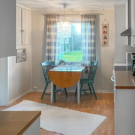 Cozy In Haroy With House Sea View